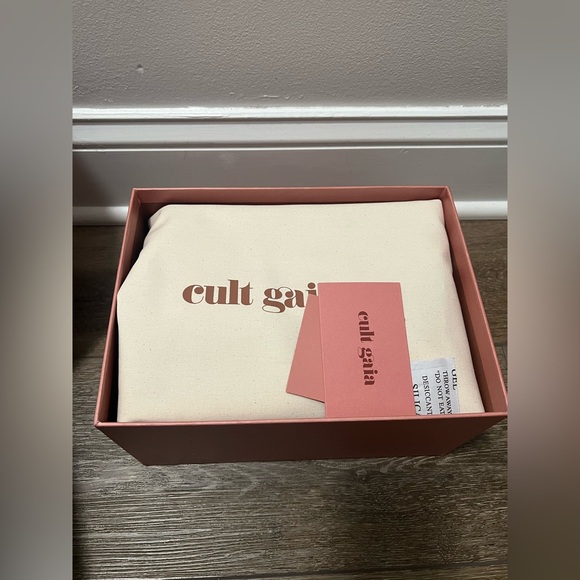 Cult Gaia Reina Clutch - Picture 8 of 8